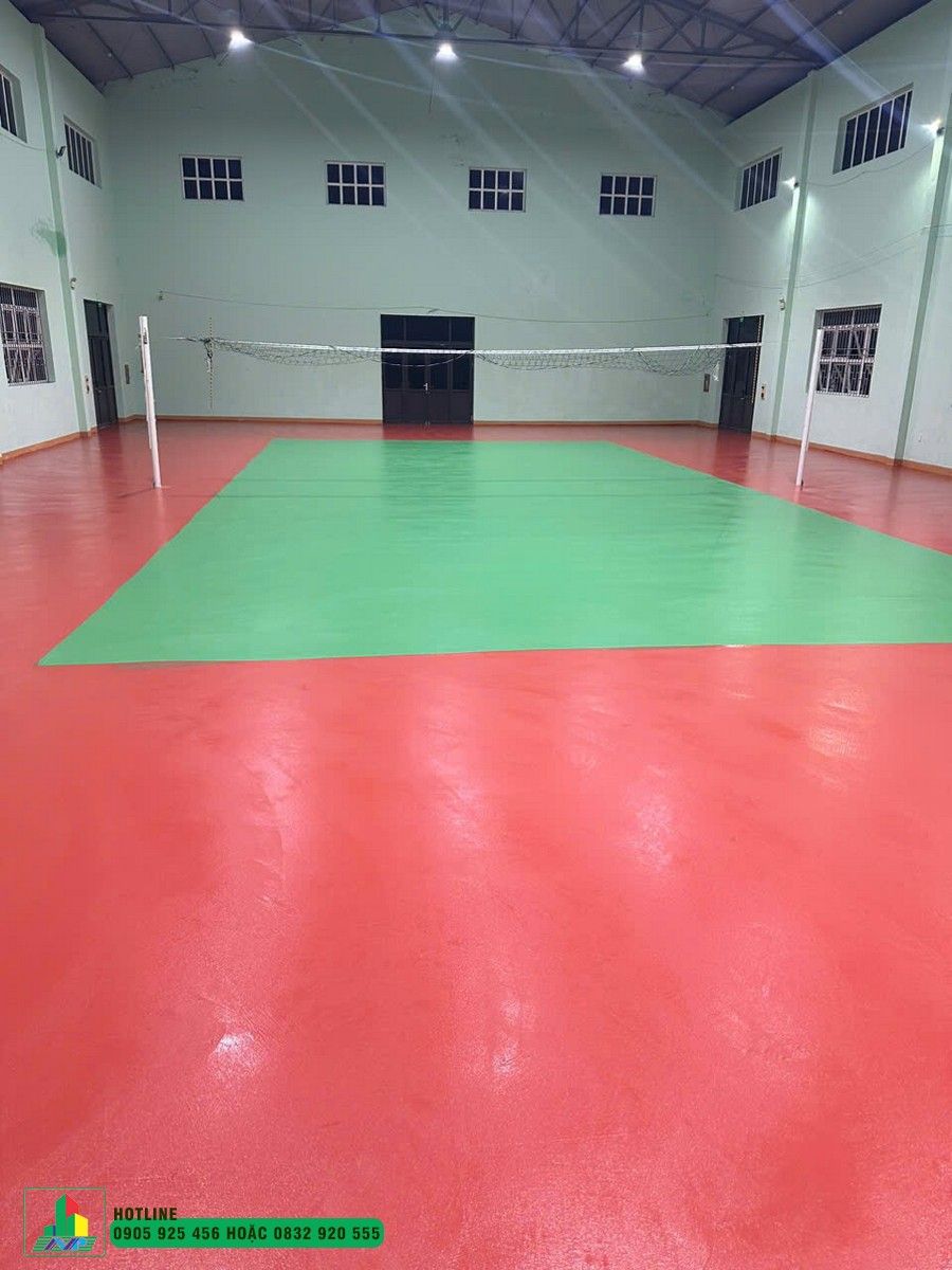 Thực trạng và rủi ro khi tự thi công sân thể thao hiện nay