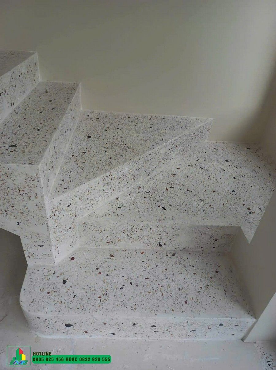 Giải đáp thắc mắc chi tiết về dịch vụ thi công sàn Epoxy (Hỏi & Đáp)